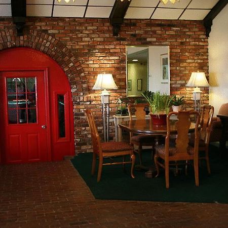 Quail Run Lodge Саванна Экстерьер фото
