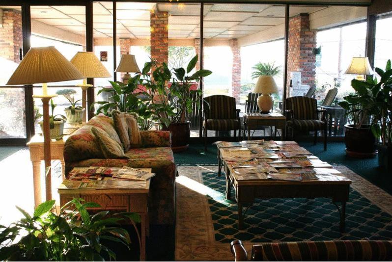 Quail Run Lodge Саванна Экстерьер фото